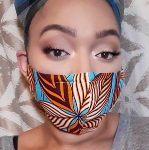 Face Mask with Filter Pocket